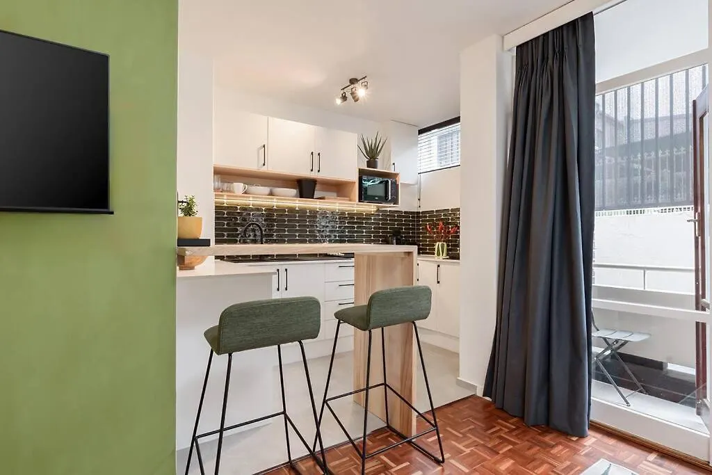 Apartamento Stylish St Martini Gardens City Studio Ciudad del Cabo